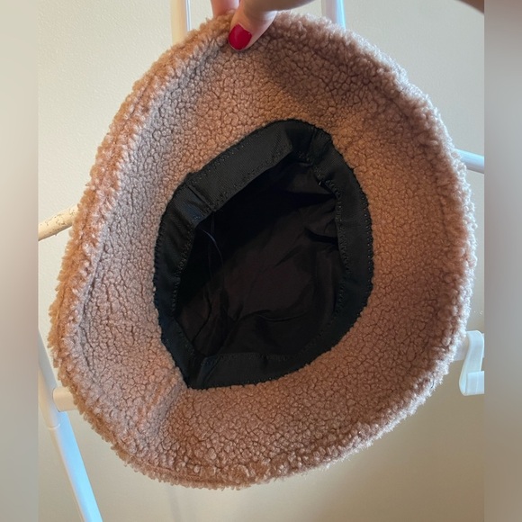 Bucket Hat - Picture 4 of 5